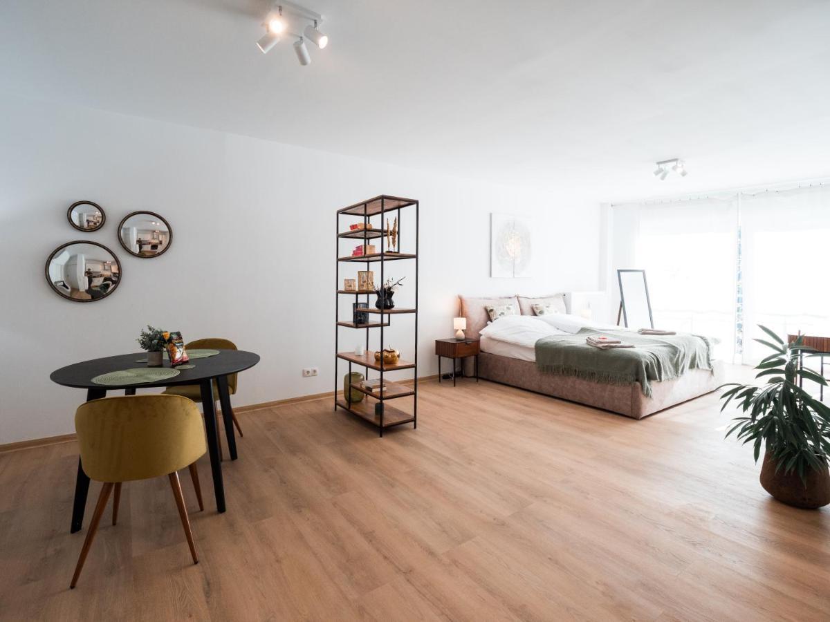 Fuer 2 Im Zentrum: Wifi Kueche Parken Apartment *